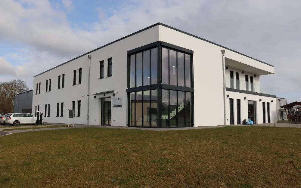 overview manufacturing images (1)